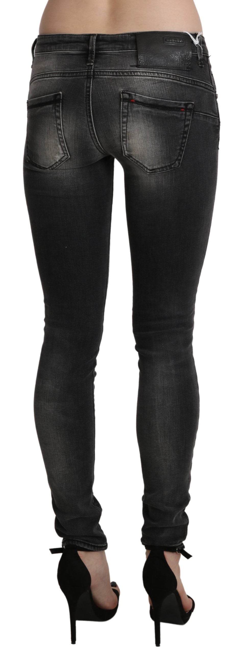 Acht Sleek Low Waist Skinny Denim in Black Wash Acht