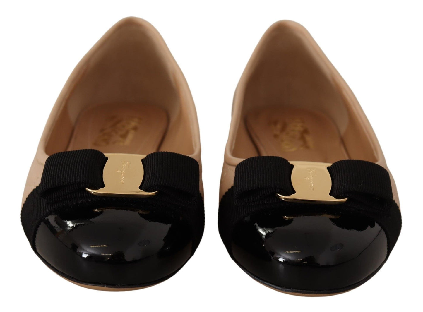 Salvatore Ferragamo Elegant Quilted Leather Flats - Chic Dual-Tone Design Salvatore Ferragamo