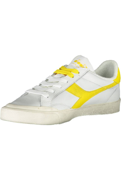 Elegant White Lace-Up Diadora Sneakers Diadora