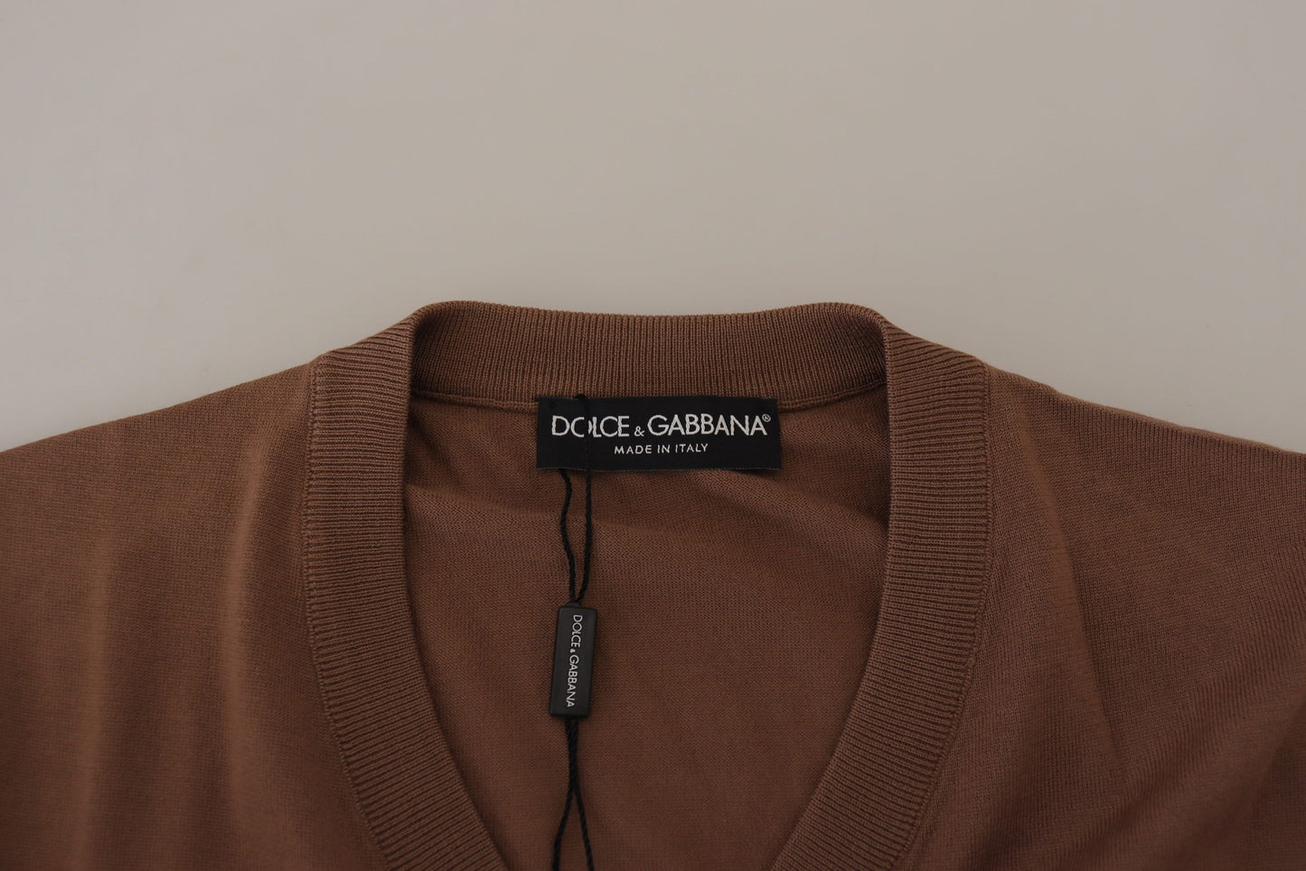 Dolce & Gabbana Elegant Virgin Wool V-Neck Pullover Sweater Dolce & Gabbana