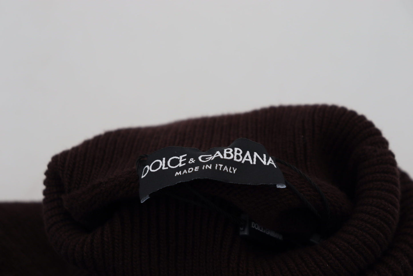 Dolce & Gabbana Elegant Turtleneck Wool Pullover Sweater Dolce & Gabbana