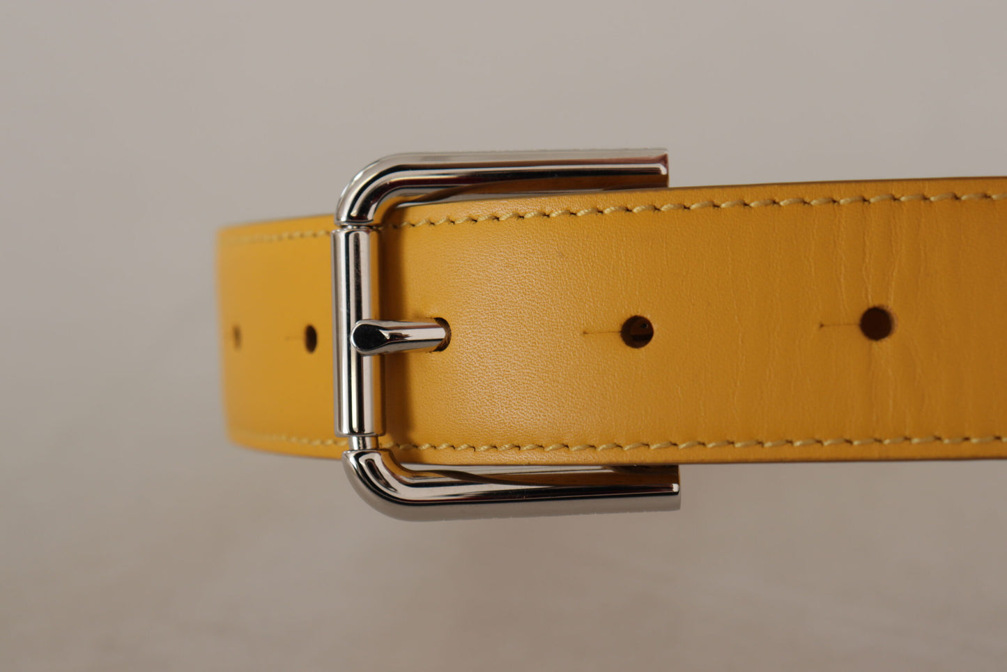 Dolce & Gabbana Elegant Leather Belt in Sunshine Yellow Dolce & Gabbana