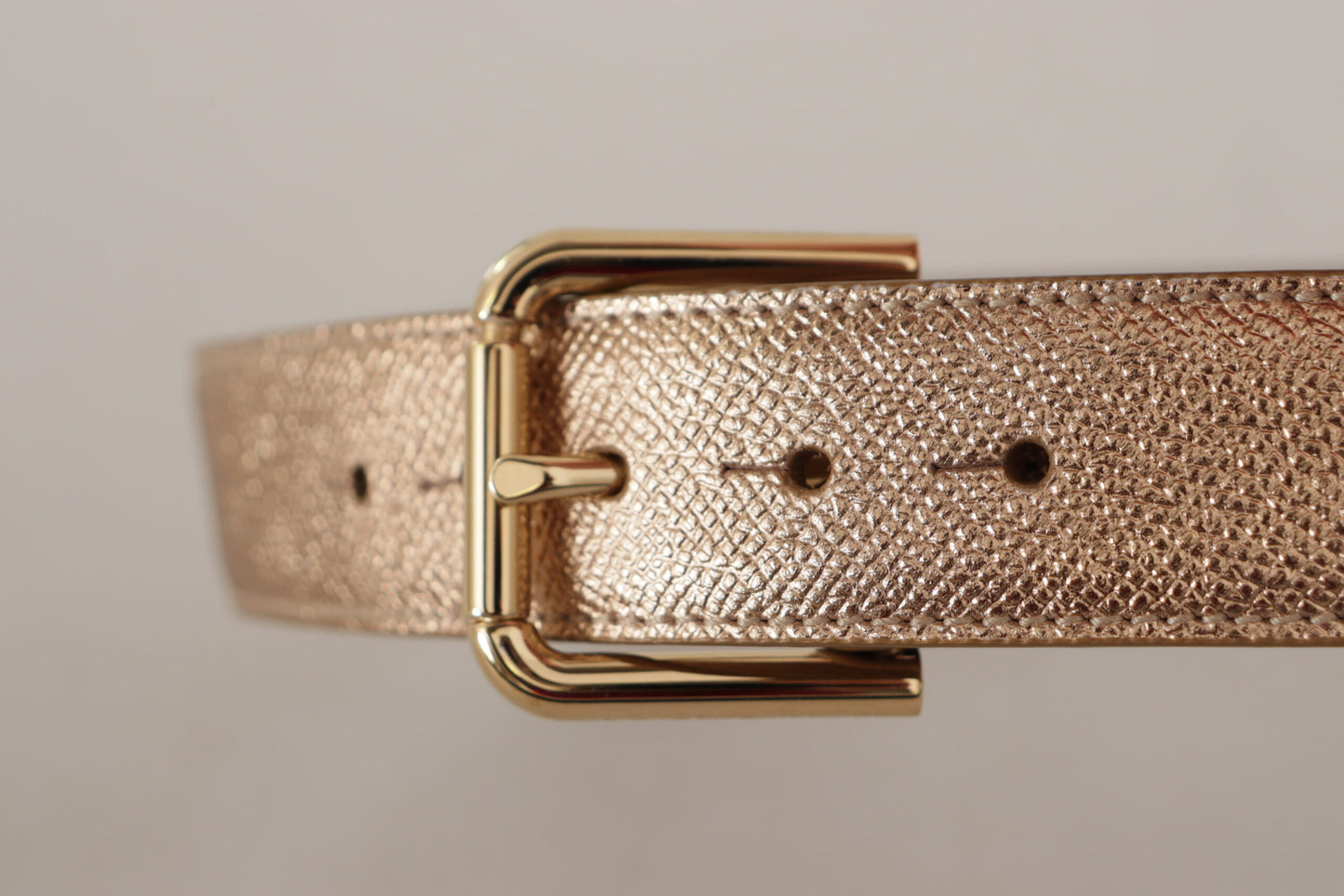 Dolce & Gabbana Chic Rose Gold Leather Belt with Logo Buckle Dolce & Gabbana