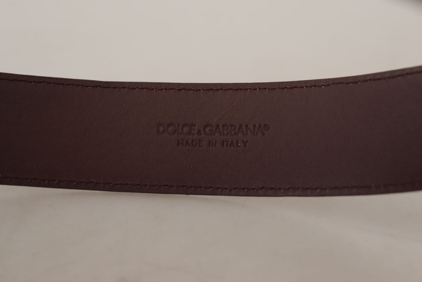 Dolce & Gabbana Elegant Maroon Leather Belt with Engraved Buckle Dolce & Gabbana