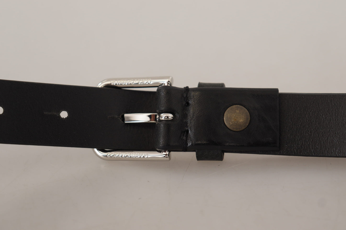 Dolce & Gabbana Elegant Black Leather Belt with Metal Buckle Dolce & Gabbana