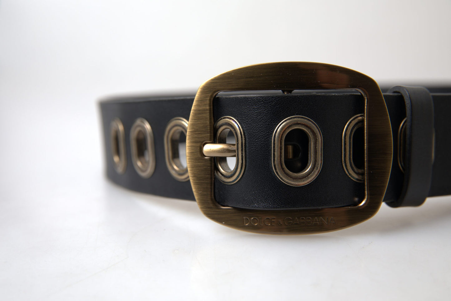 Dolce & Gabbana Sleek Italian Leather Belt with Metal Buckle Dolce & Gabbana