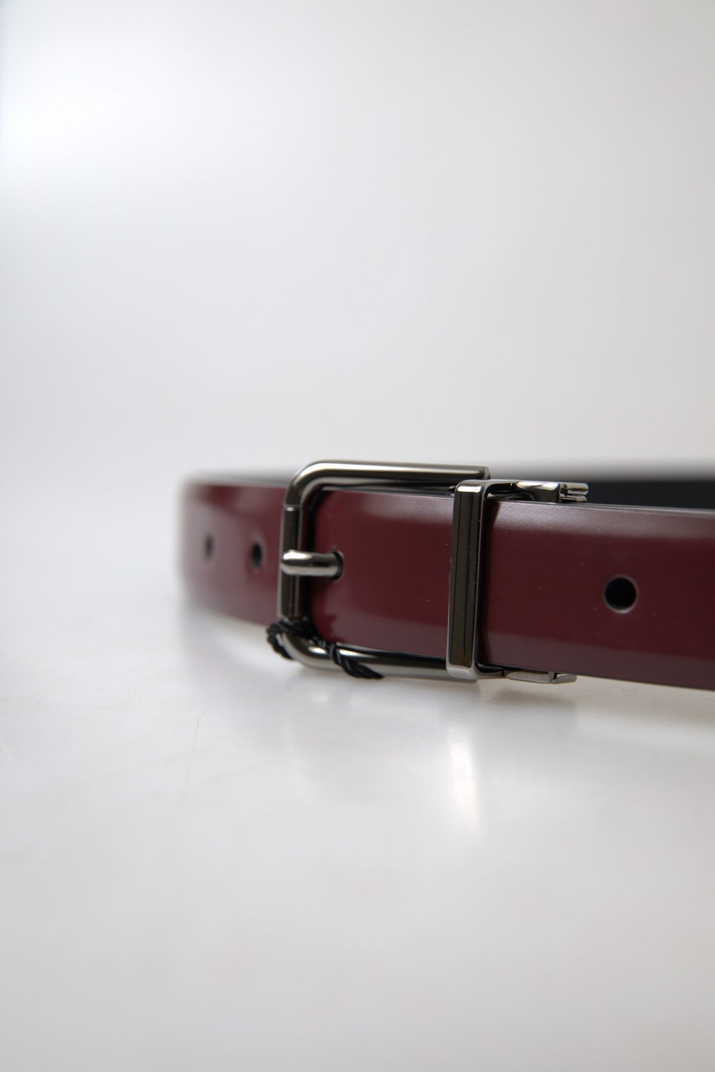 Dolce & Gabbana Elegant Bordeaux Leather Belt with Metal Buckle Dolce & Gabbana