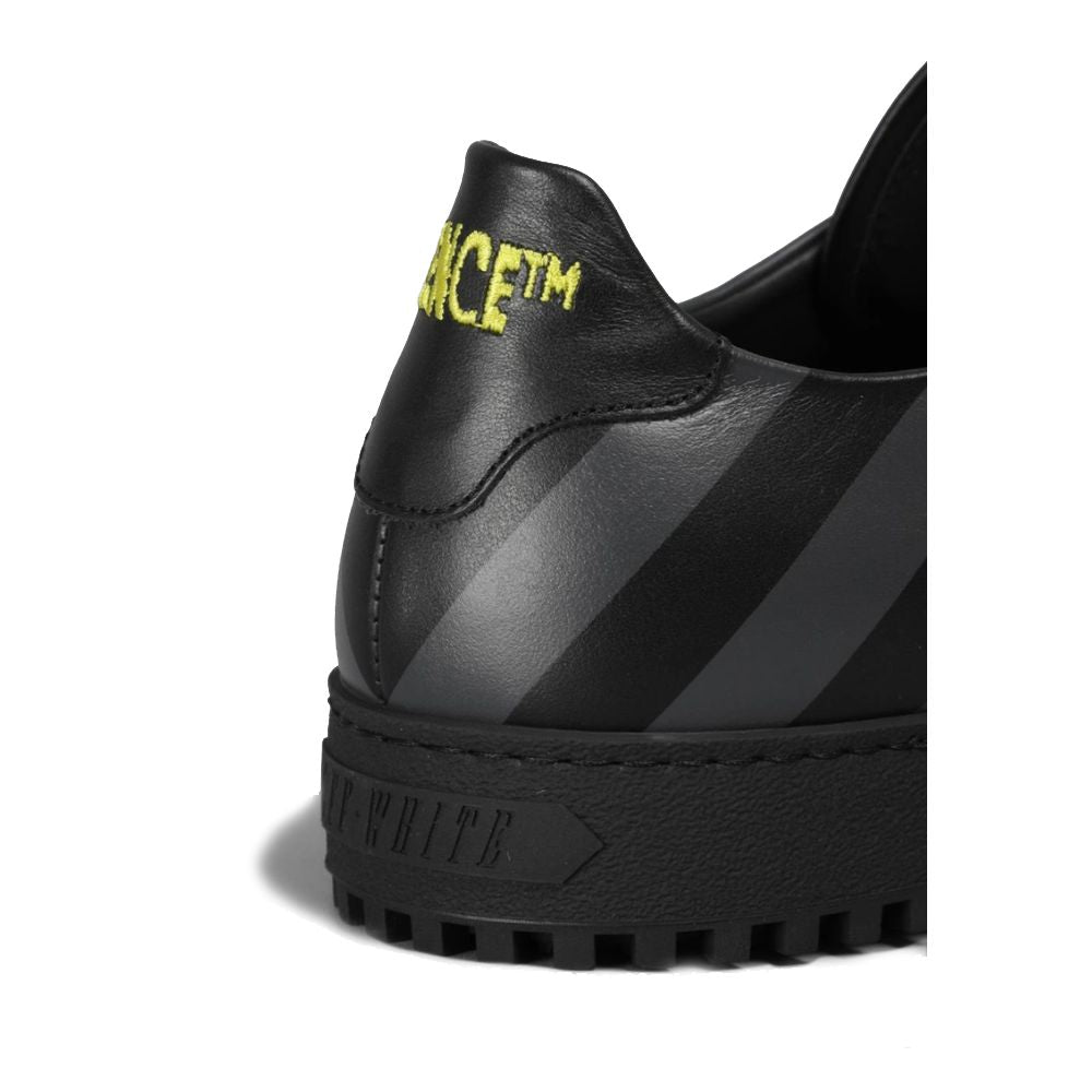 Off-White Stylish Calfskin Sneakers with Iconic Grey Stripes Off-White