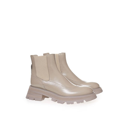 Alexander McQueen Chic Gray Leather Boots for Elegant Steps Alexander McQueen