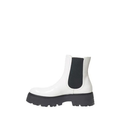 Alexander McQueen Elegant Monochrome Leather Boots Alexander McQueen